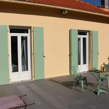 Bed & Breakfast Regina 3*